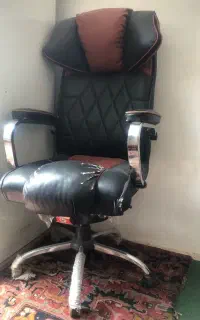 صندلی چرخدار