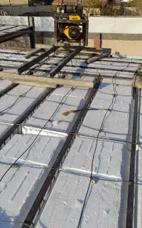 بتن ریزی دستی وآلماتور بندی درکرج
