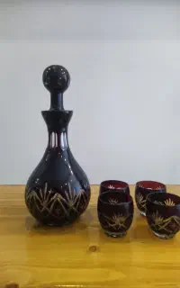 تنگ و جام خورشیدی آلبالویی