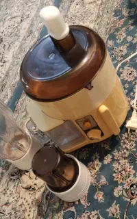 آبمیوه گیری ناسیونال قدیمی سالم