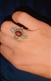 انگشتر زنانه نقره و‌نگین عدید