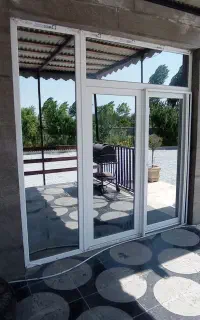 فروش در پی وی سی به ارتفاع 2/5متر عرض 2/40
