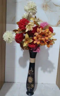 گل و گلدان