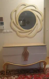 آینه و کنسول