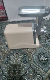 چرخ گوشت در حد نو
