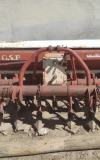 فروش یک عدد دستگاه کاشت لوبیا