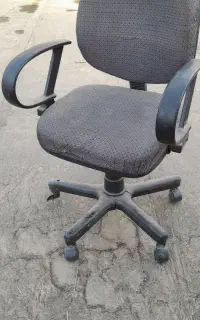 صندلی چرخ دار