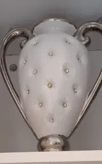 گلدان وشمعدان