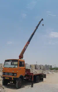جرثقیل خاور