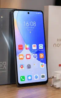 Huawei Nova 9  پلمپ در حد آکبند
