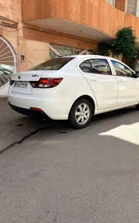 شاهین Gمدل ۴۰۲ سانروف