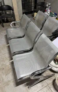 صندلی انتظاررفلزی