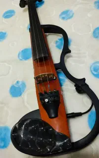 ویالون Japan sv100 یاماها