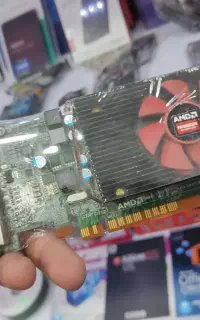 کارت گرافیک amd r5 430 2g ddr5  تمیز درحد نو تضمین