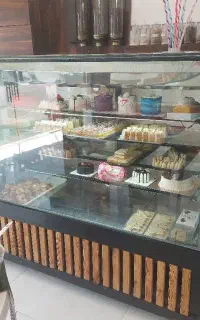 فروش صفر تا ۱۰۰ لوازم قنادی و کارگاهی