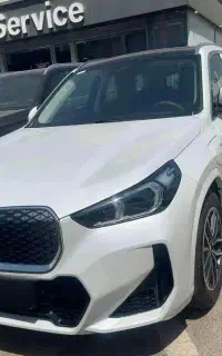 BMW ix1 با kitM،سفید،مدل ۲۰۲۵