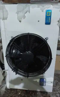 یک دستگاه سردخانه