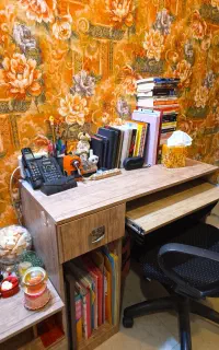 فروش میز کامپیوتر بسیار تمیز