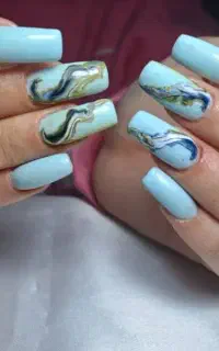 نیازمند ناخن کار ماهر باتجربه