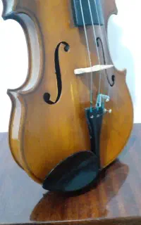 ویولن قدیمی ۴/۴