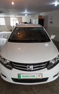 آریو اتومات 1600CC مدل 1397 با ضمانت کارنامه