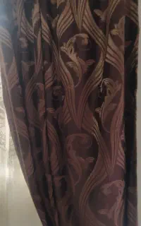 پرده پذیرایی و کتیبه