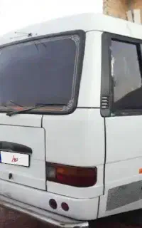 مینی بوس هیوندا کروز مدل ۸۷