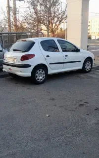 ۲۰۶تیپ ۳مدل ۹۸