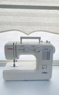 چرخ خیاطی ژانومه نو