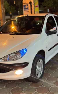 ۲۰۶ مدل۸۹ فرانسه وی ۸