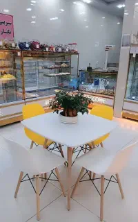غذا خوری آونگ کافه رستوران منزل باغ  ویلا