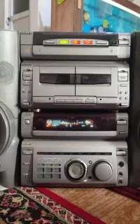 ضبط بسیار با کیفیت و معروف sony w55و aiwa توضیحات