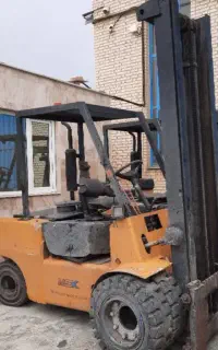 لیفتراک ۴تن سهنددکل بلند