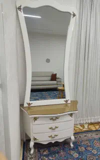 آینه وکنسول