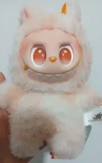 عروسک لبوبو