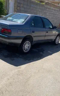 پژو 405