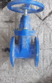 شیر فلکه بزرگ چدنی
