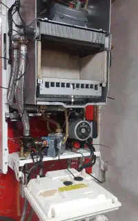 متخصص تعمیر پکیج با گارانتی