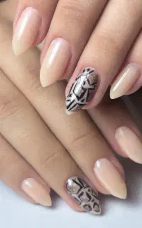 آموزش کاشت ناخن
