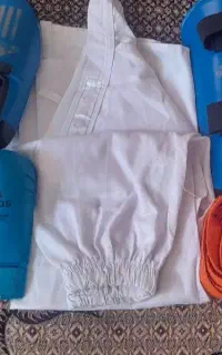 لباس کاراته همراه بالوازم