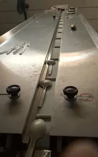 دستگاه پیلوپک  بسته بندی پک قاشق چنگال رستورانی