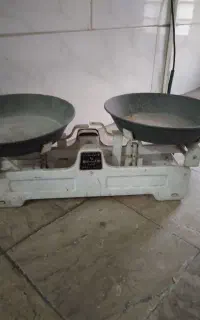 ترازو قدیمی
