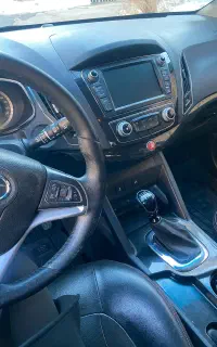 ماشین شاسی بلند S5