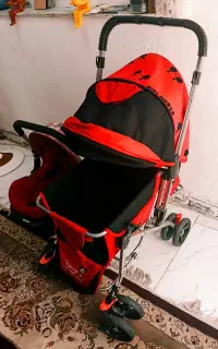 کالسکه وکریر وصندلی بچه  سالم  درحدنو‌