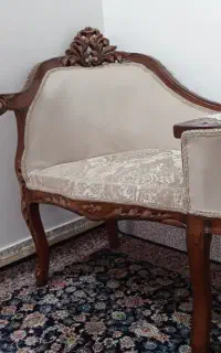 میز تلفن قهوه‌ای