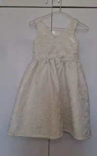 چنددست لباس 5تا7سال