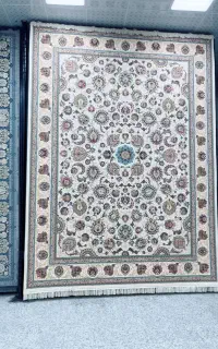فروش  انواع  فرش اقساطی  در گالری  اکبری .