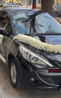 ماشین عروس،دسته گل