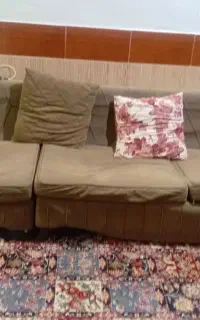 فروش مبل ال  در حد نو فقط سه میلیون تومن
