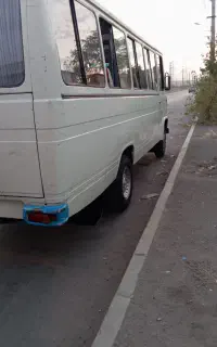 مینی بوس بنز 79